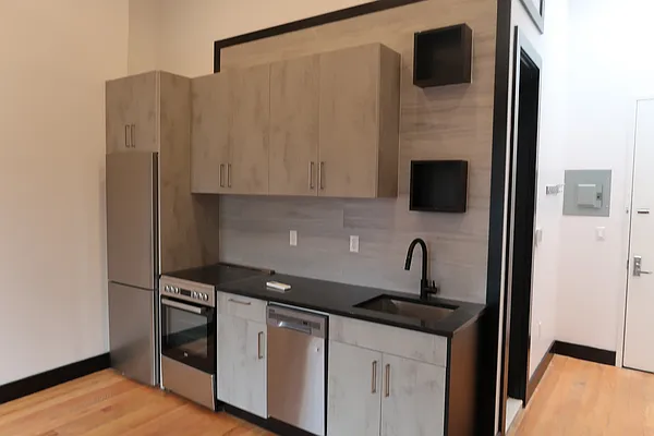 Rented by Spot It Realty LLC | media 3