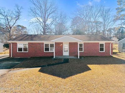 2706 Country Club Road, Jacksonville, NC, 28546