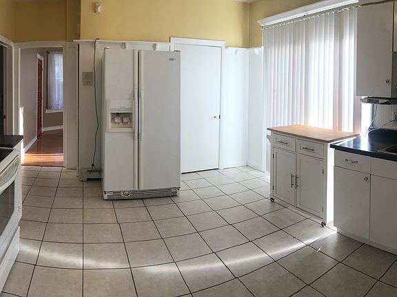 1st Floor - Kitchen