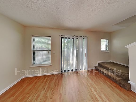 2nd image of 3218 Academy Park Pl