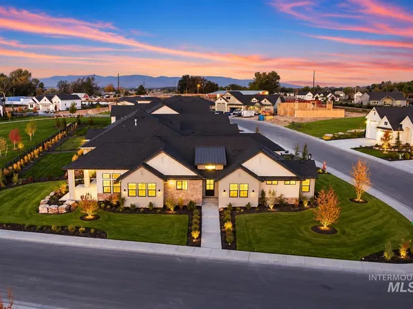 6879 E Chicken Hawk Loop, Nampa, ID 83686