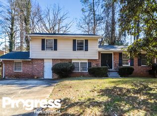 4009 Wedgefield Cir, Decatur, GA 30035