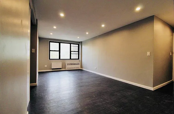 Rented by Bruma Realty LLC | media 1