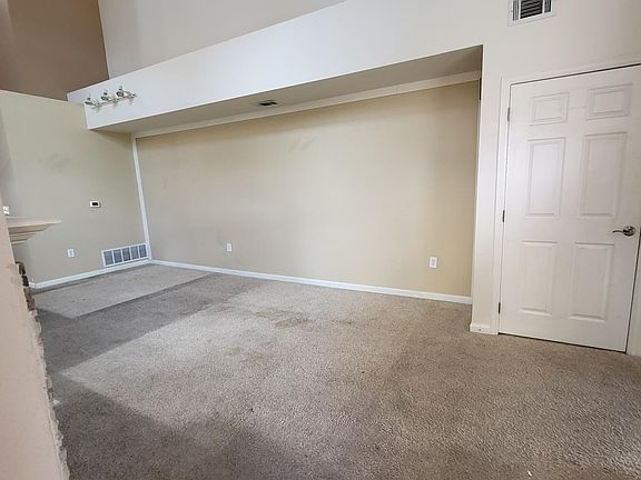 2nd image of 205 Lucca Dr #205