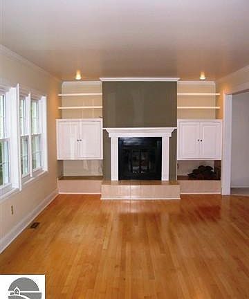 5th image of 2103 E Timberlane Dr