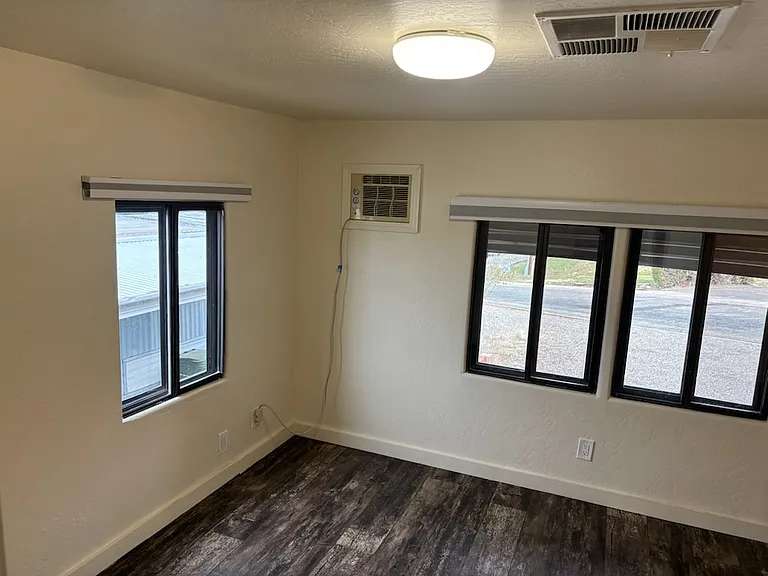 710 S Granite St #1 — Photo 8