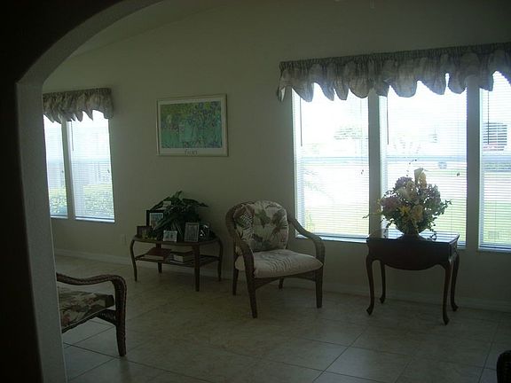 Front florida room