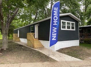 257 Williamson St, Edwardsville, KS 66113