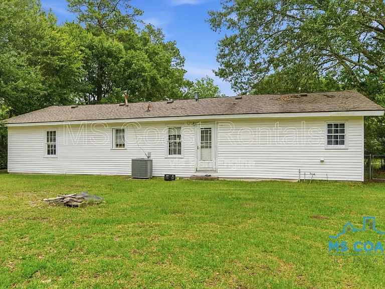 12237 Vada Dr — Photo 15