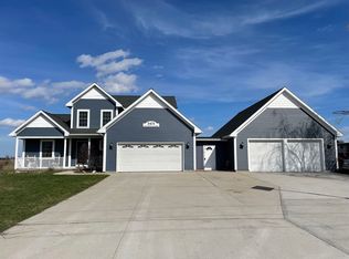 3471 Fraser Rd, Bay City, MI 48706