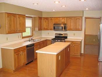 4th image of 2582 Mallards Landing Dr