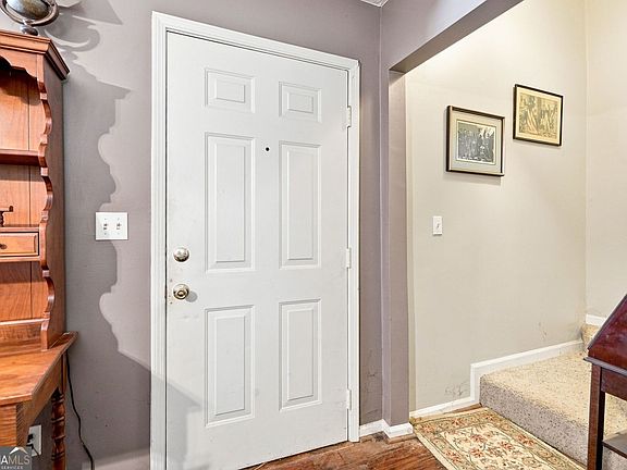 3rd image of 2152 Red Rose Ln