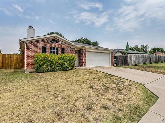2nd image of 3705 Staghorn Cir S