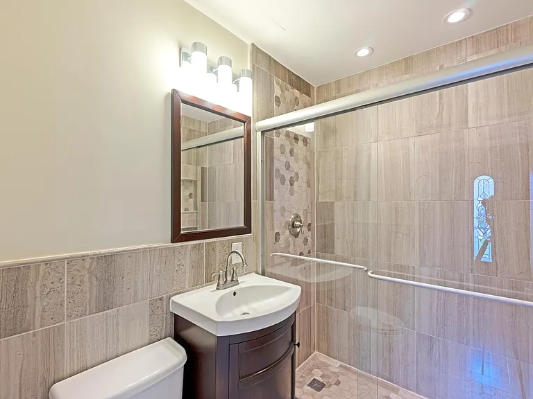 5411 Crossrail Dr — Photo 9