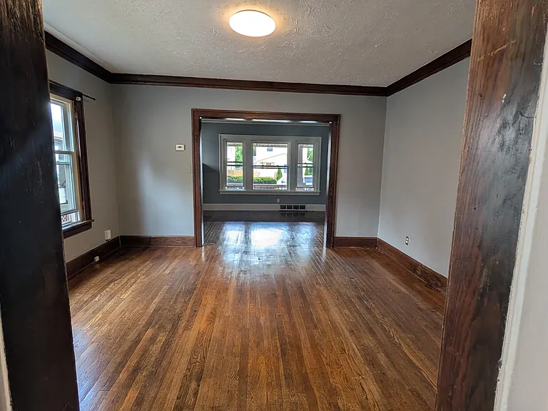 10710 Florian Ave #1 — Photo 6