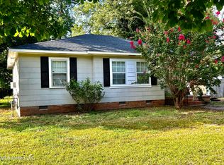 410 Cherokee Rd, Greenwood, MS 38930