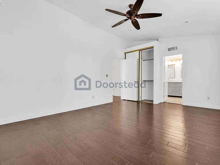 11018 Charleston St — Photo 31