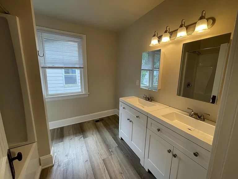 2226 Wheeler St — Photo 15