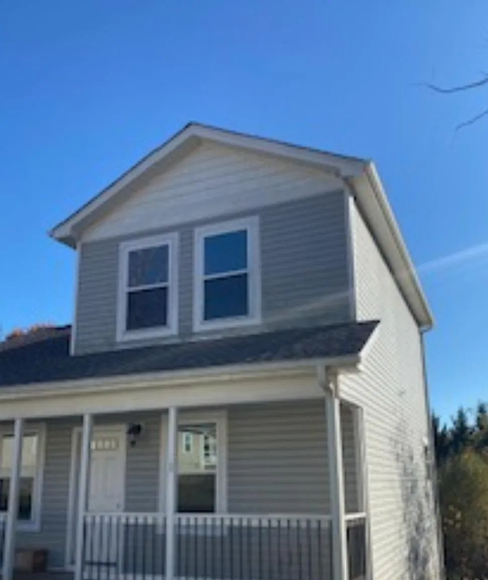 3 bed, 2000 sqft, $2,000 — Photo 4
