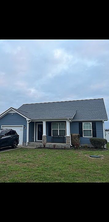 1st image of 702 Silverhill Dr