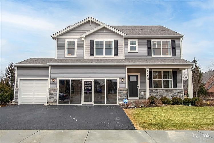 1st image of 7659 W 105th Pl
