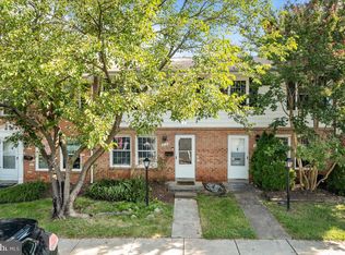312 E Cornell Dr #167, Sterling, VA 20164