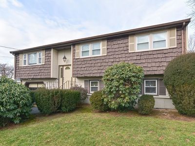 17 Hepburn Cir, Stoughton, MA, 02072