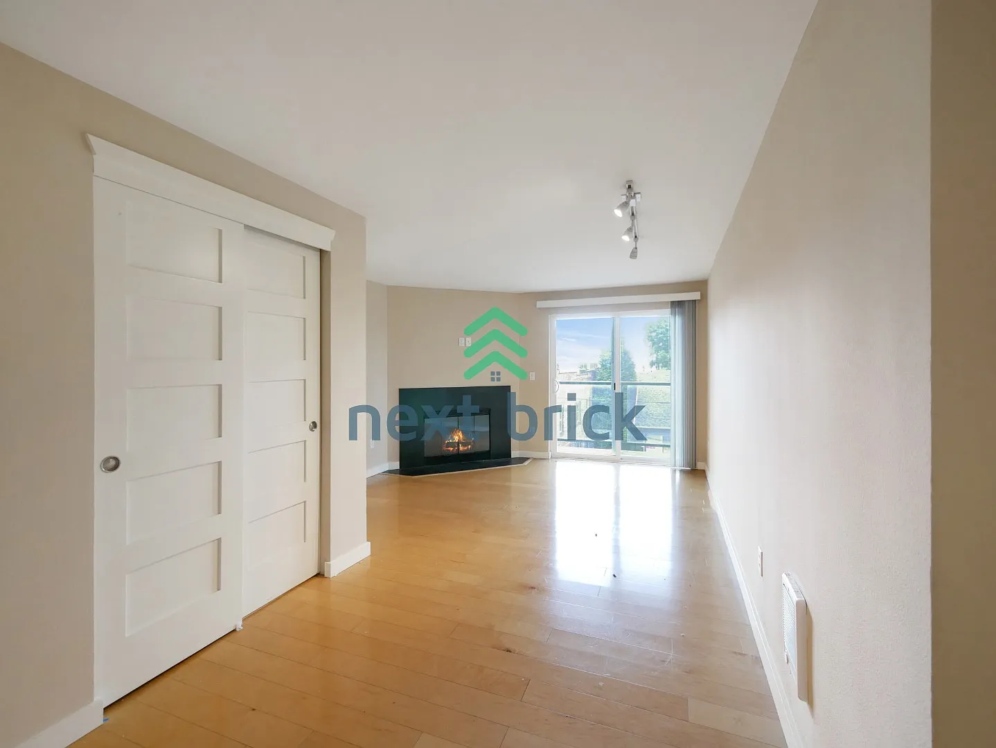 Exceptional Condo in Capitol Hill Available for Rent! — Photo 2