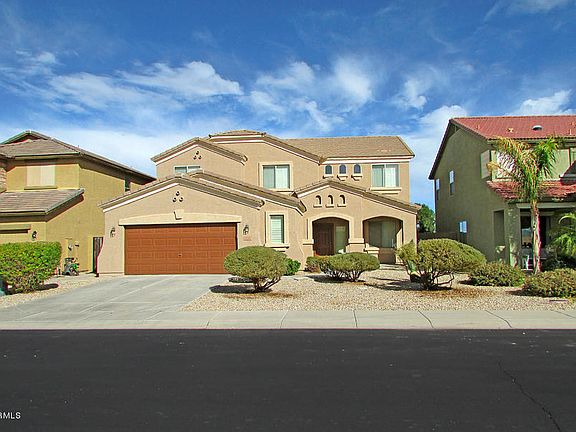 3rd image of 1758 W Vineyard Plains Dr