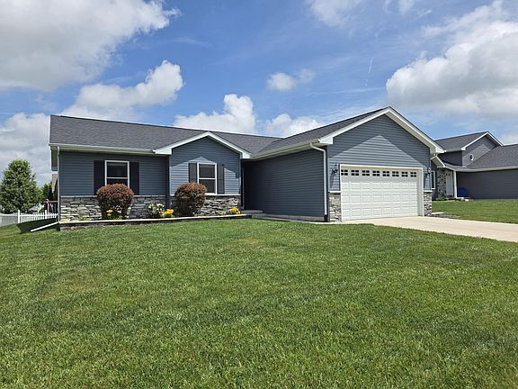 2nd image of 10022 W 128th Ln
