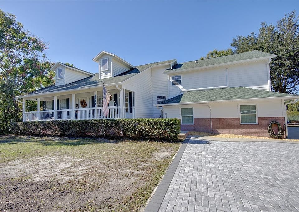 1st image of 4144 Pelee St