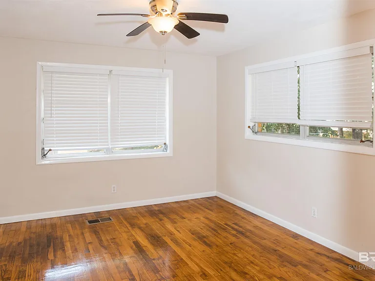 7099 Pinehill Rd — Photo 16