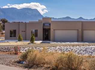 9 Ariel Ct, Placitas, NM 87043