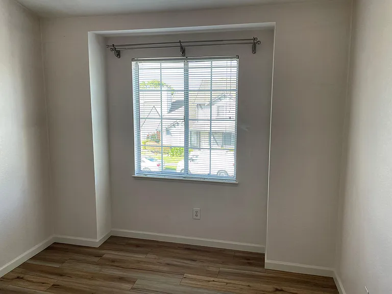 34245 Tupelo St — Photo 27