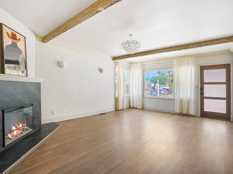 4766 Terrace Dr — Photo 27