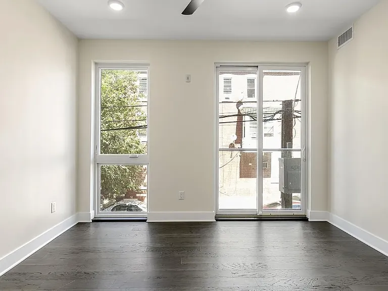 1868 Frankford Ave #201 — Photo 12