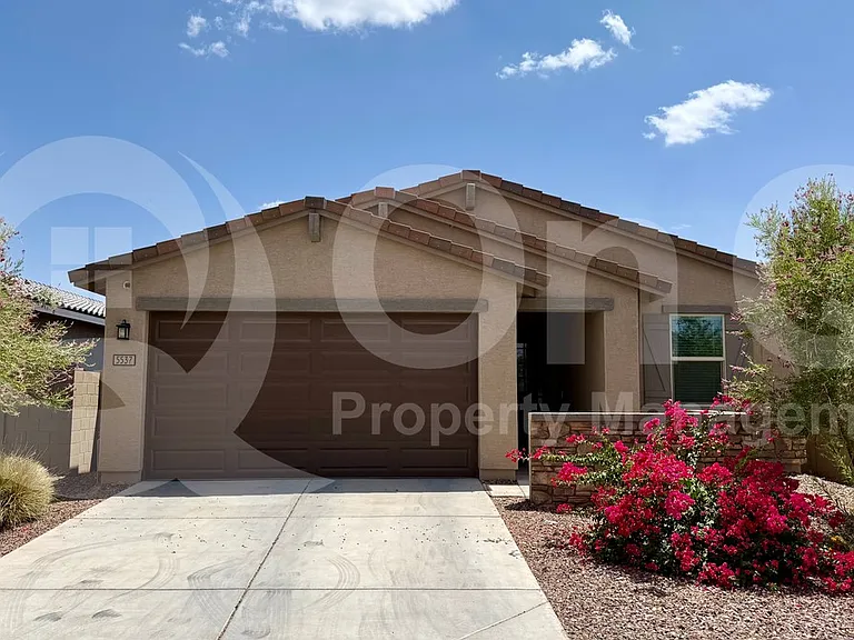 5537 W Jackalope Ln — Photo 2