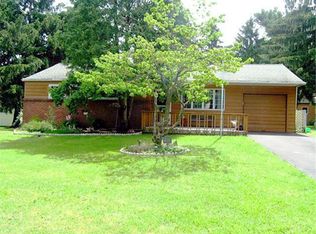 2047 Lockwood Ln, Feasterville Trevose, PA 19053