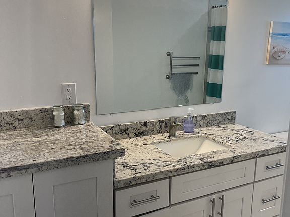 3rd image of 139 McDonnell Ave #17339606