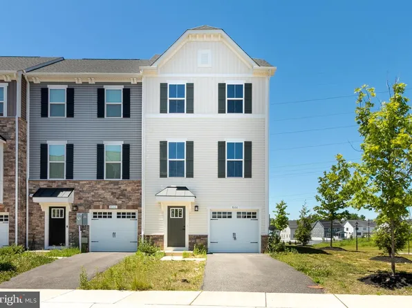 8100 Primrose Ln, Laurel, MD 20723