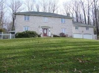 115 E Hamton Rd, Binghamton, NY 13903