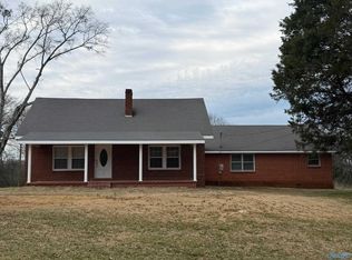 16519 Market St, Moulton, AL 35650