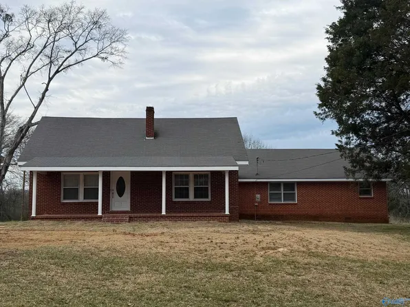 16519 Market St, Moulton, AL 35650