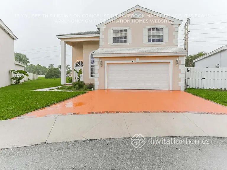 631 Royal Palm Way — Photo 3