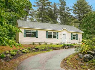 81 Center Rd, Hillsboro, NH 03244