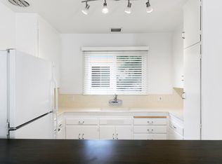 1550 Miramar Dr APT 5, Newport Beach, CA 92661
