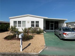 7401 Grand Pine Dr, Hudson, FL 34667