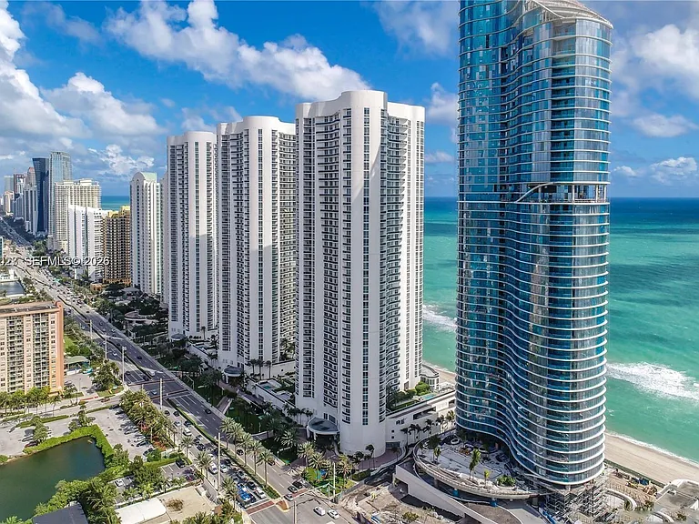 16001 Collins Ave #406 — Photo 17