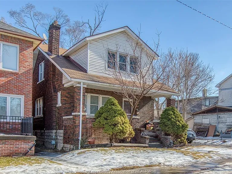 478 Rosedale Ave #UPPER — Photo 1