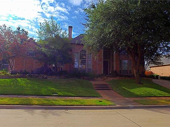 2nd image of 1507 Royal Ln